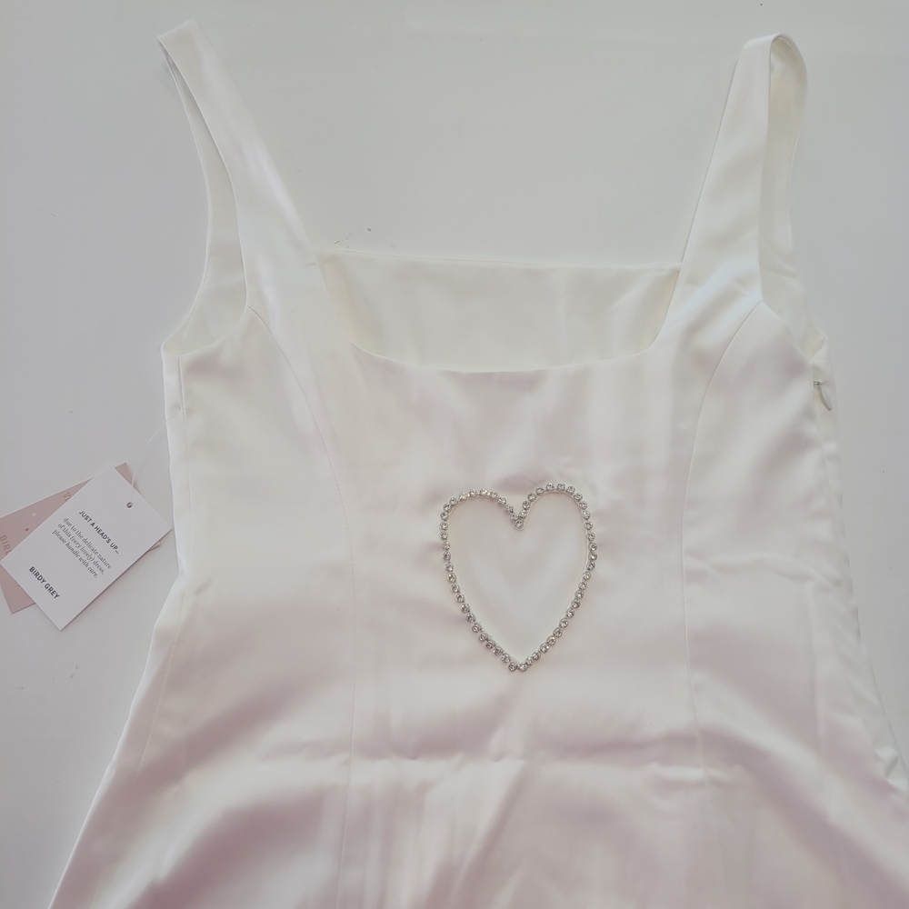 Birdy Grey White Backless Dress with Heart Detail Size S - Picture 15 of 16
